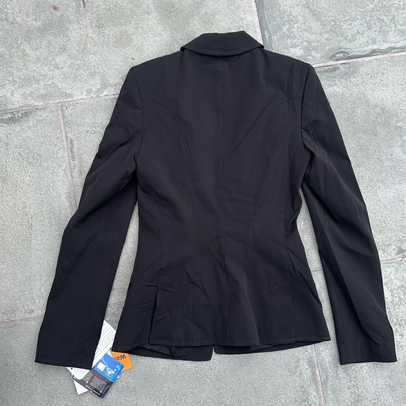 Iris Bayer Showjumping Jacket - Picture 5 of 8